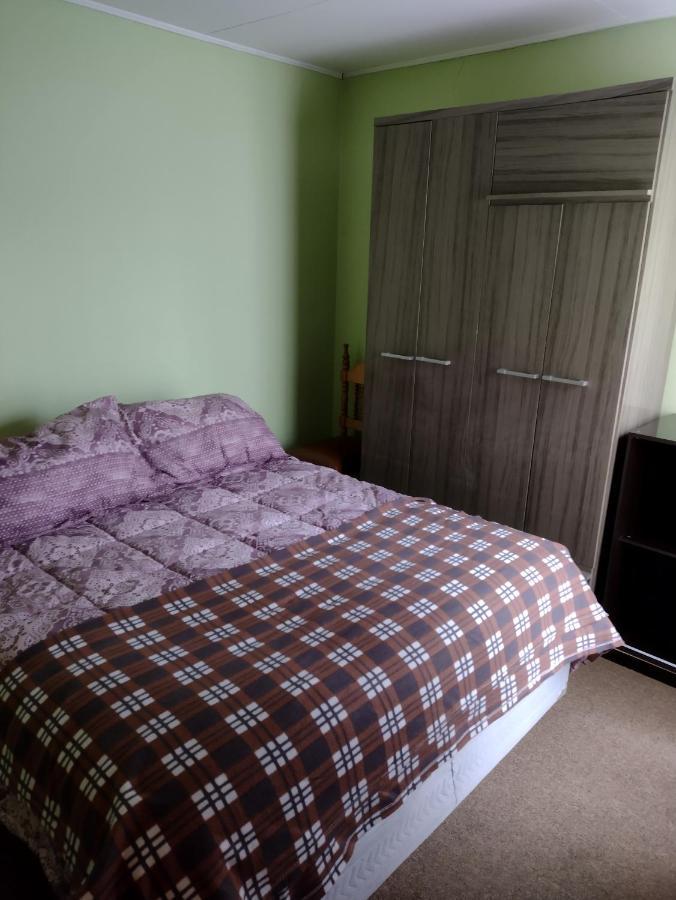 Hostal El Toque De Pilar Пунта-Аренас Екстер'єр фото