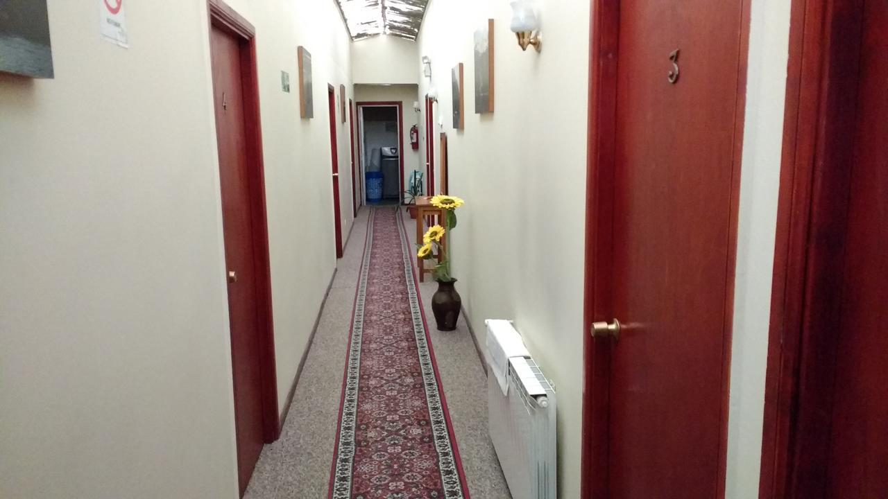 Hostal El Toque De Pilar Пунта-Аренас Екстер'єр фото