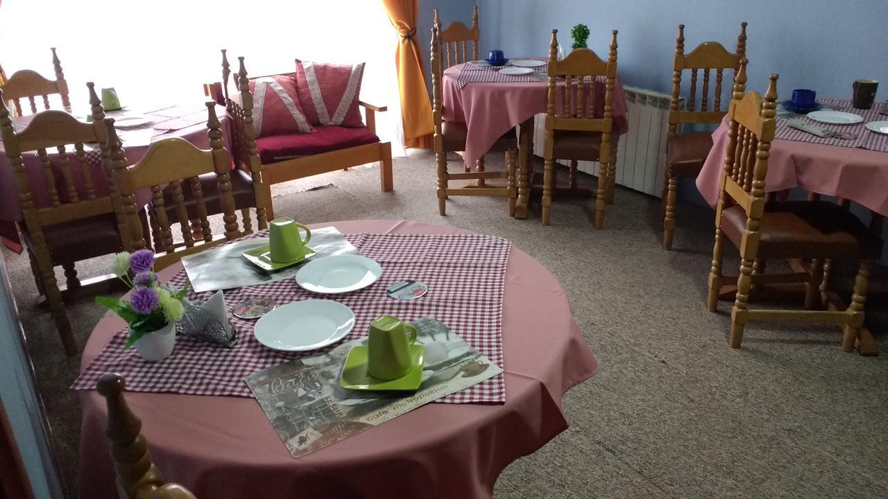 Hostal El Toque De Pilar Пунта-Аренас Екстер'єр фото