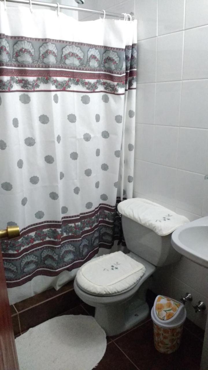 Hostal El Toque De Pilar Пунта-Аренас Екстер'єр фото