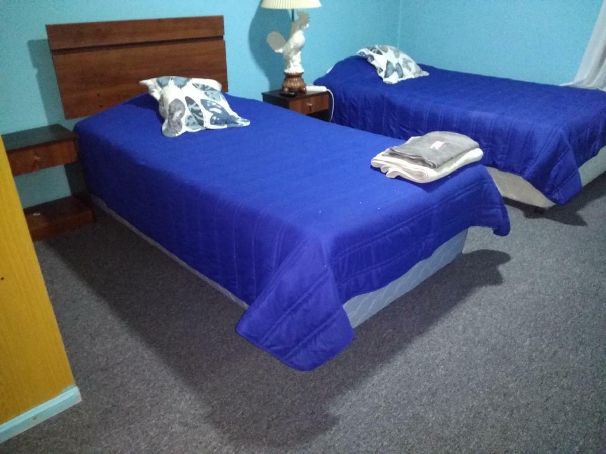 Hostal El Toque De Pilar Пунта-Аренас Екстер'єр фото