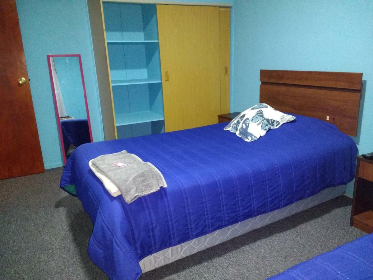 Hostal El Toque De Pilar Пунта-Аренас Екстер'єр фото