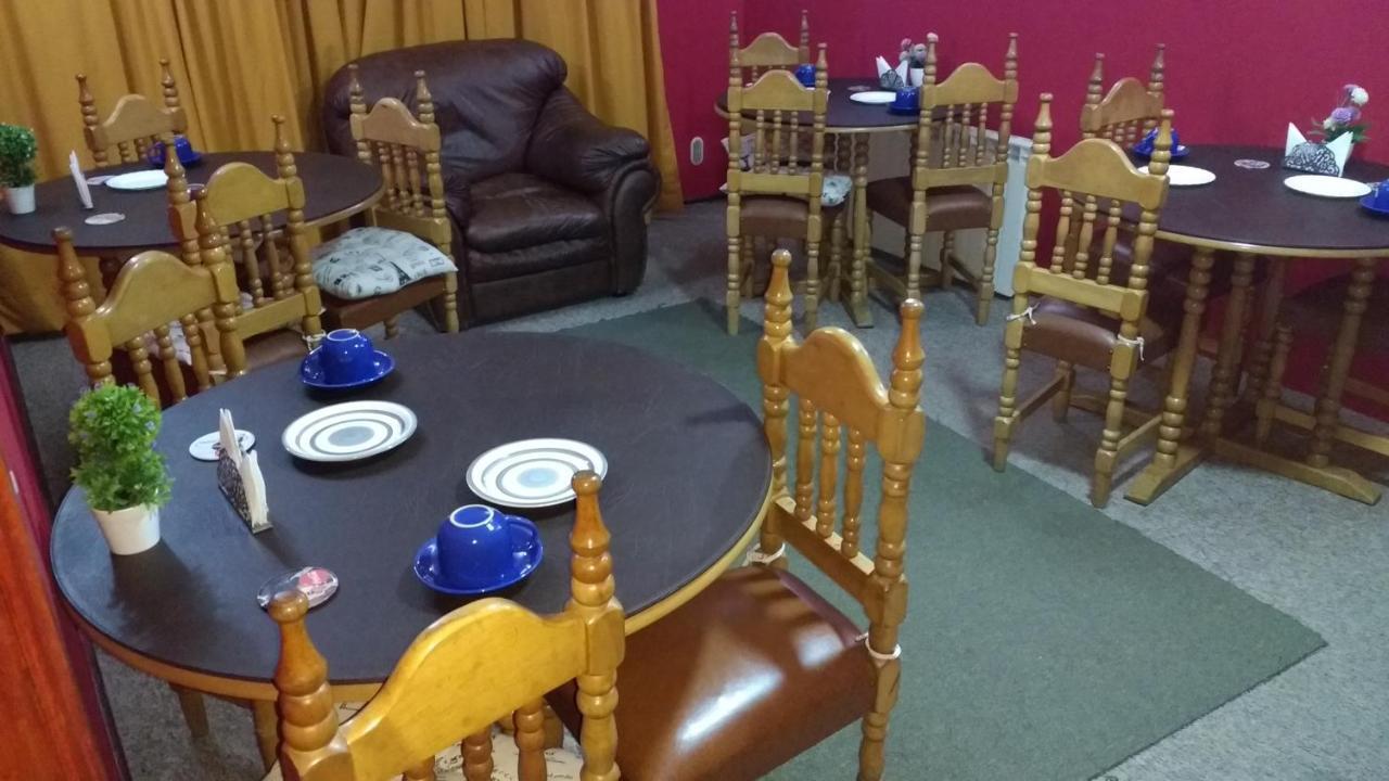 Hostal El Toque De Pilar Пунта-Аренас Екстер'єр фото
